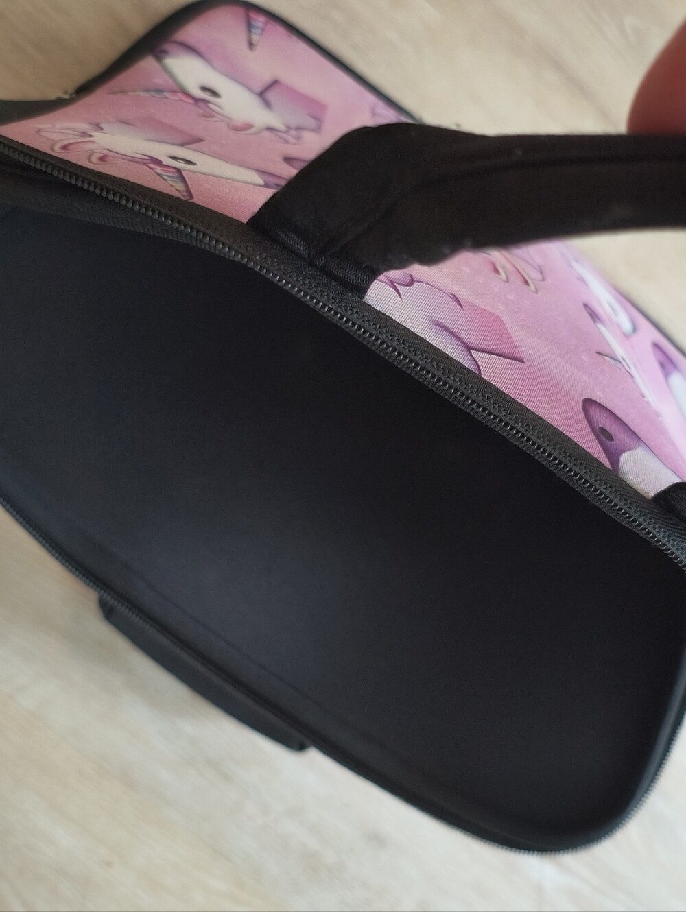Kids Computer Bag/Case - Picture 4 of 7